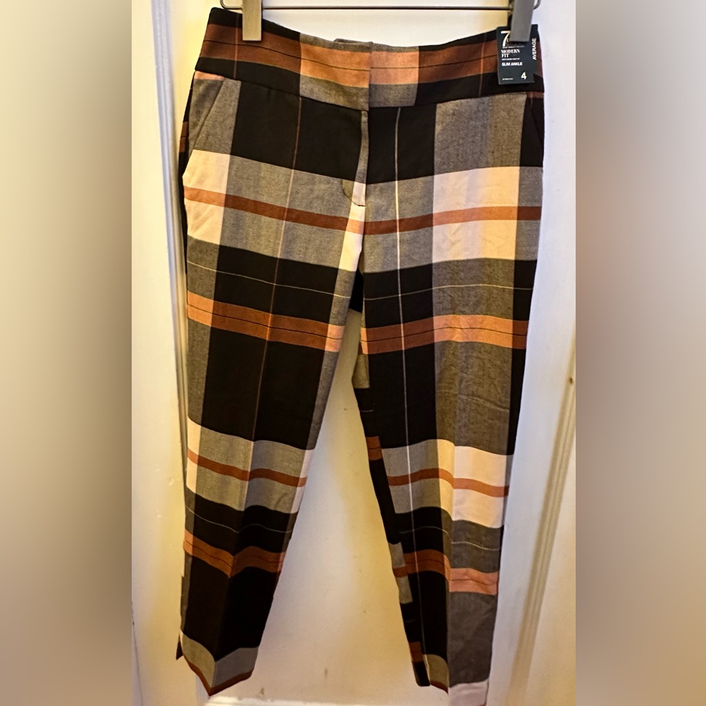 Brand New New York  Company Slim Ankle Pants